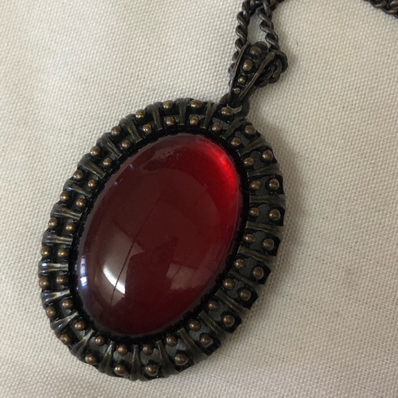 Avon pendant and earring set, faux dark stone - Picture 9 of 12